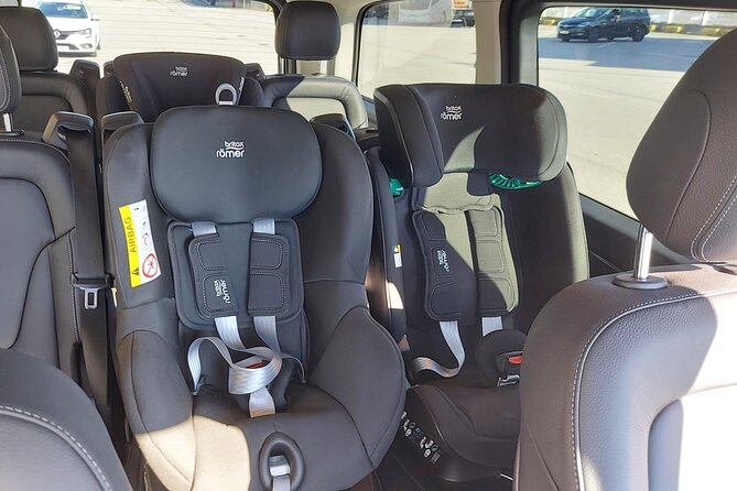 Private Airport Transfer from Porto to Vigo - Monitoring Flights for Punctuality