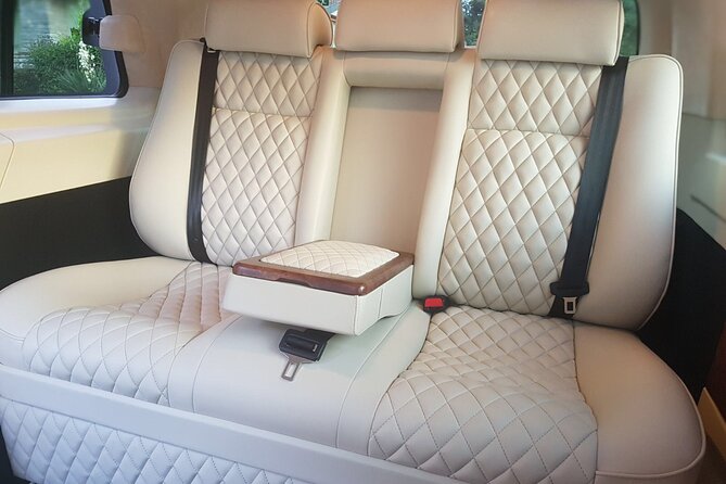 Private Airport Transfer in Istanbul - Meet and Greet at the Airport with a Special Rally Point