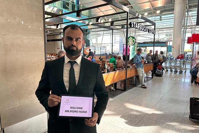 Private Airport Transfer in Lisbon - Key Points