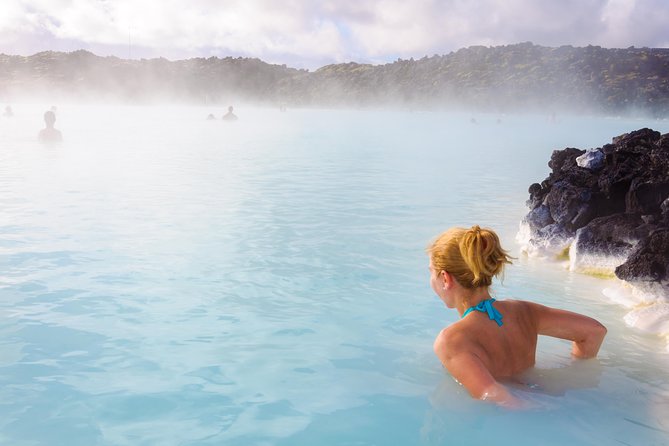 Private Airport Transfer with Blue Lagoon - Admission included - Key Points