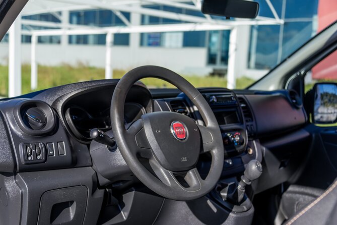 Private Airport Transfer Zakynthos Town - Return Journey - Key Points