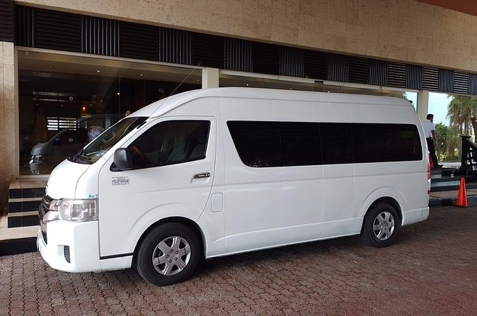 Private Airport Transfers Cancun : to Cancun Hotel Zone - Flexible Cancellation and Peace of Mind