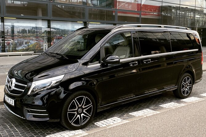 Private Airport Transfers From Gdansk Airport GDN to Sopot(PAX 7) - Gdansk Airport Pickup with Personalized Service