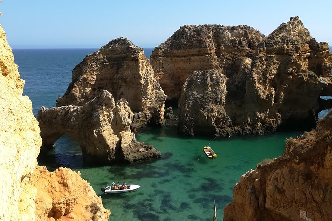 Private Algarve Tour From Lisbon to Benagil, Lagos and Carvoeiro - Praia da Marinha: Scenic Cliffs and Natural Arches