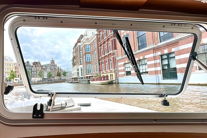 Private All-Inclusive Cruise with Captain - Key Points