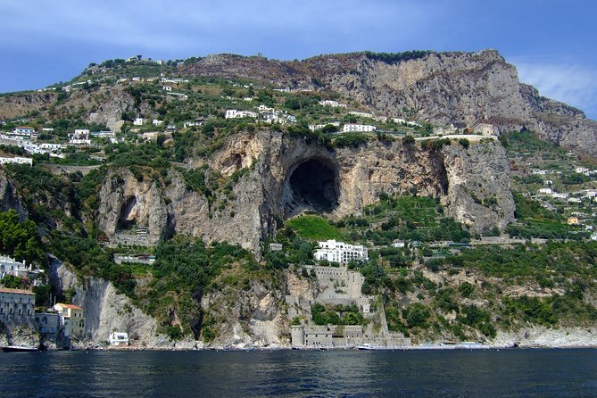 Private Amalfi Coast Boat Trip from Positano, Praiano or Amalfi - Food and Drinks Onboard