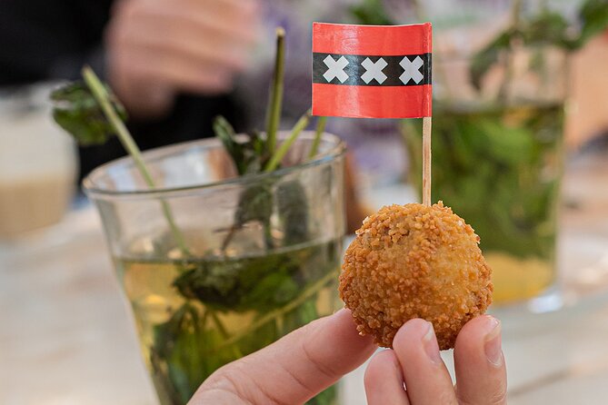 Private Amsterdam Red Light District and Food Tour - Dutch Food Tastings and Culinary Insights
