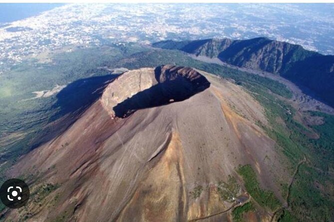 Private and Guided day in Pompeii and Vesuvius from Naples - Starting with a Comfortable Journey in Naples
