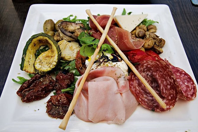 Private and Guided Tour of Gole Alcantara with traditional Lunch - Expert Guides and Personalized Experience