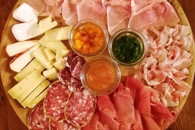 Private and Guided Tour of Gole Alcantara with traditional Lunch - Sampling Sicilian Flavors: Organic Lunch and Wine Tasting