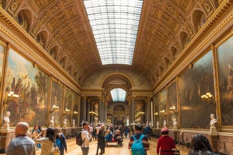 Private and Royal Getaway to Versailles with Return Included - Key Points