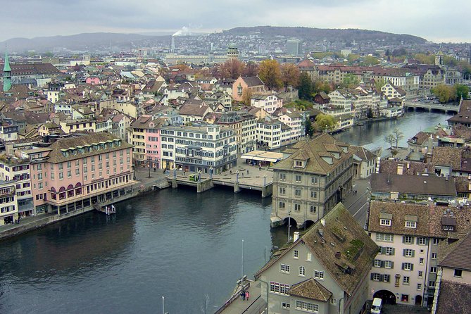 Private arrival OR departure transfer from/to airport of Zurich - Key Points