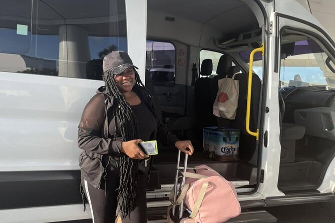 Private Arrival Transfer from Cancun Airport to Akumal hotels - Comparing with Other Transportation Options