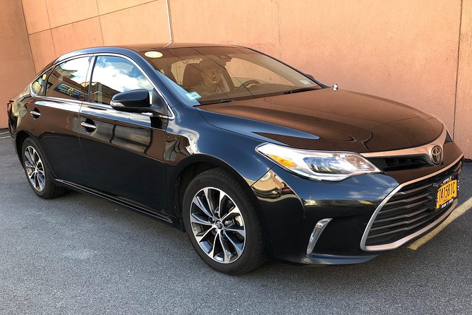 Private Arrival Transfer from Ottawa Macdonald-Cartier Airport YOW - How to Book and What’s Included in the Price