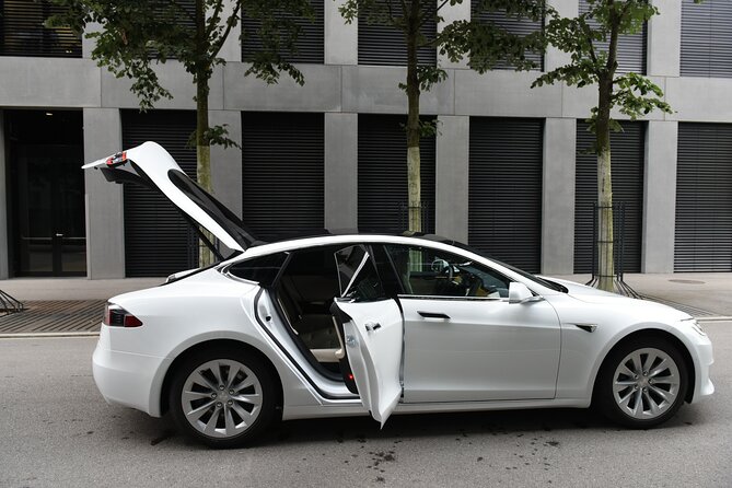 Private Arrival Transfer: from Zurich Airport to Lucerne - Convenient Private Transfer from Zurich Airport to Lucerne for Up to 3 People