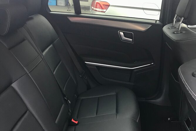 Private Arrival Transfer: from Zurich Airport to Sankt-Moritz - Key Points