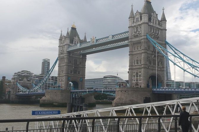 Private Arrival Transfer: Gatwick Airport to Central London - Customer Experiences and Review Highlights