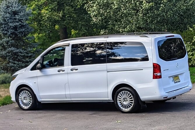 Private Arrival Transfer in Ottawa Airport - Smooth Arrival with a Private Ottawa Airport Transfer