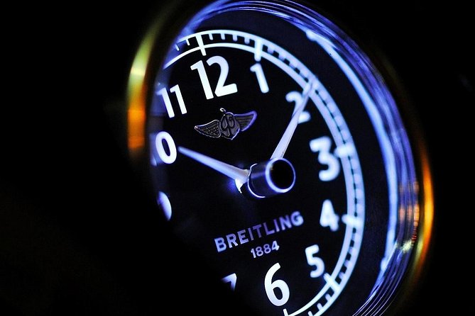 Private Arrival Transfer - YYZ Airport to Toronto Downton Hotel & Accommodations - Cost-Effective Luxury from Airport to Hotel