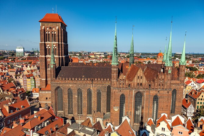 Private Artus Court and Gdansk Old Town Tour with Tickets - Key Points
