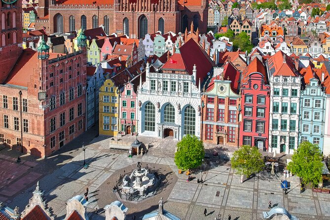 Private Artus Court and Gdansk Old Town Tour with Tickets - The Value of a Private Tour in Gdansk
