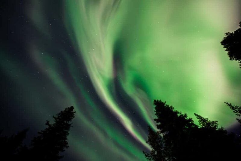 Private Aurora Hunting & Night Photos at Santa Claus Village - Key Points