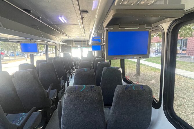 Private Austin Bergstrom Airport Transfer Charter Bus to Austin - Key Points