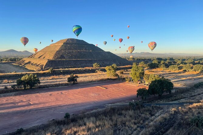 Private Balloon Flight over Teotihuacan plus Breakfast and Entry - Comparing with Similar Experiences