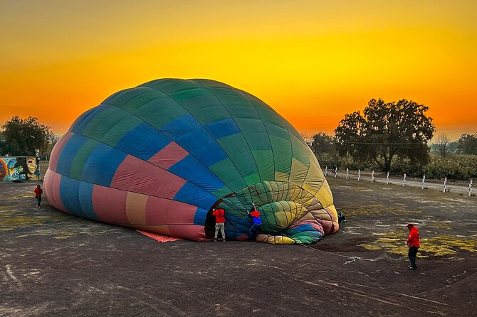 Private Balloon Flight Over Teotihuacan with Optional Transfer - Touching Down and Celebrating Post-Flight with Sparkling Wine