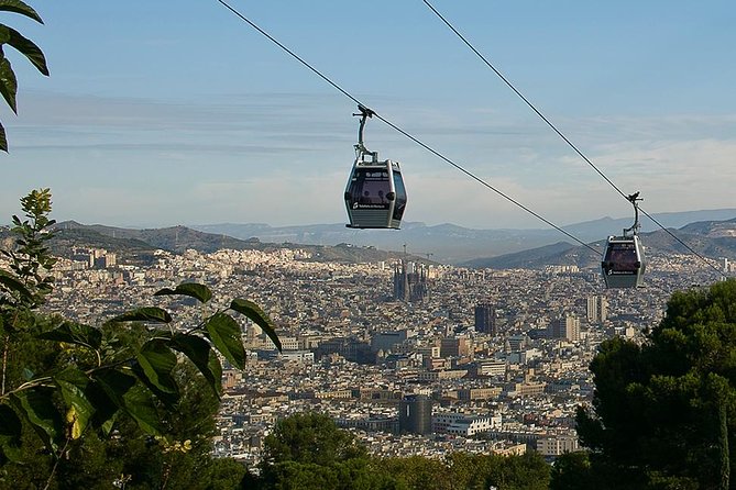 Private Barcelona Old Town & Sky Views: Montjuic Castle & Cable Car Tour - Return via Cable Car and End in the Old Town