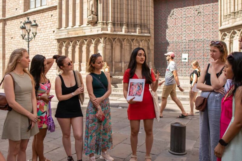 PRIVATE Barcelona Walking Tour: Old Town & 10+ Hidden Gems - Artistic and Cultural Highlights at the Picasso Museum