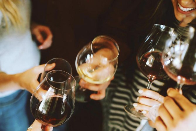 Private Barcelona Walking Tour with Flamenco Show & Tapas Dinner - Key Points