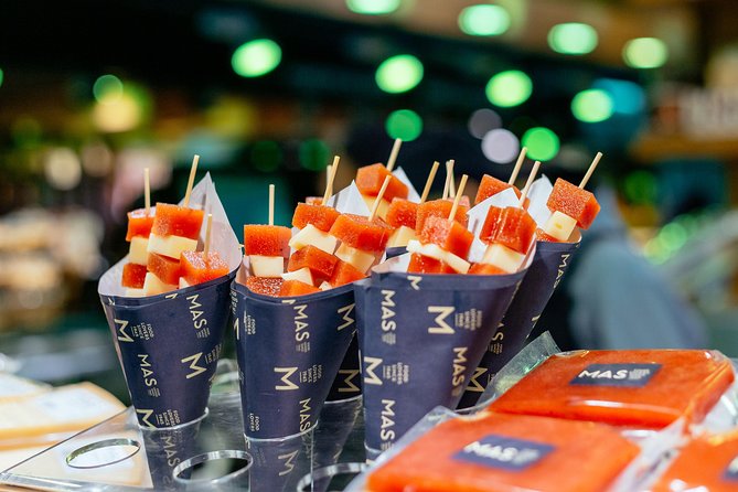 Private Barcelona's Favourite Markets Tour: 10 Tastings - Santa Caterina Market: Discover Local Favorites