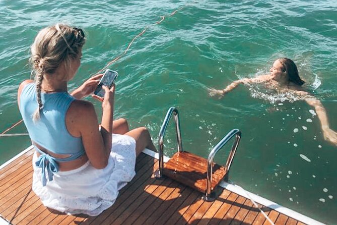 Private Beach Tour on a Luxury Sailing Boat in Lisbon - Key Points