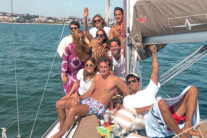 Private Beach Tour on a Luxury Sailing Boat in Lisbon - The Vibrant Oeiras Promenade and Surrounding Beaches