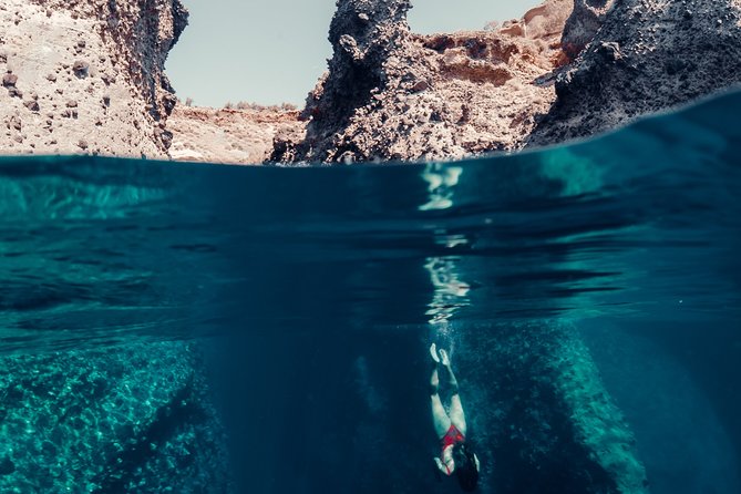 Private Beautiful Day or Romantic Sunset Cruise with Meal and Drinks - Practical Tips and Considerations