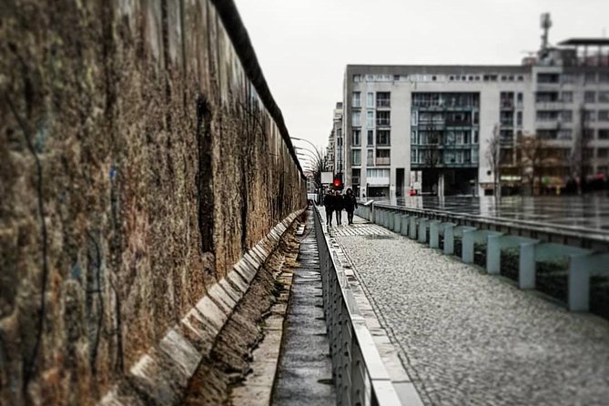PRIVATE BEHIND THE BERLIN WALL and COLD WAR BERLIN TOUR - Logistics and Meeting Arrangements