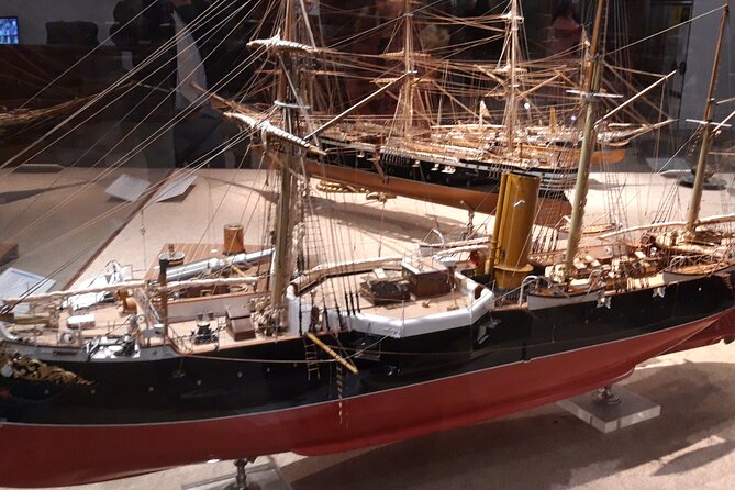 Private Belem tour with tram and the new Quake Museum - Exploring the Jerónimos Monastery, a UNESCO World Heritage Site