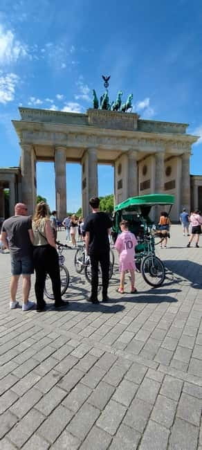 Private Berlin Rickshaw- Historical Berlin Up to 6 People - Discover Berlin’s Top Landmarks on a Rickshaw Ride