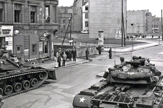 Private Berlin Walking Tour - The Architectural Elegance of Gendarmenmarkt