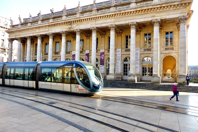 Private - Best of Bordeaux Walking Tour + Glass of Bordeaux Wine - Medieval Charm at Porte Dijeaux and Porte Cailhau