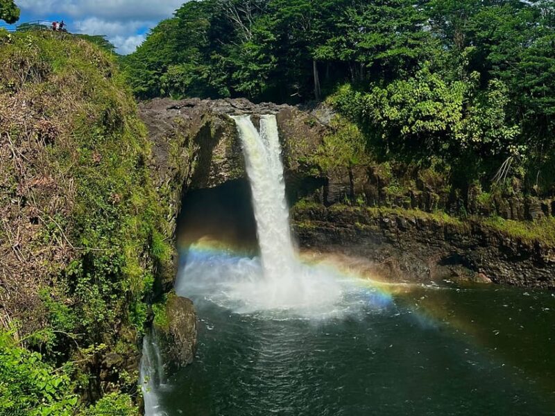 Private Big Island Tour:Coffee, Beaches,Volcanos & Waterfall - Who Should Choose This Tour?