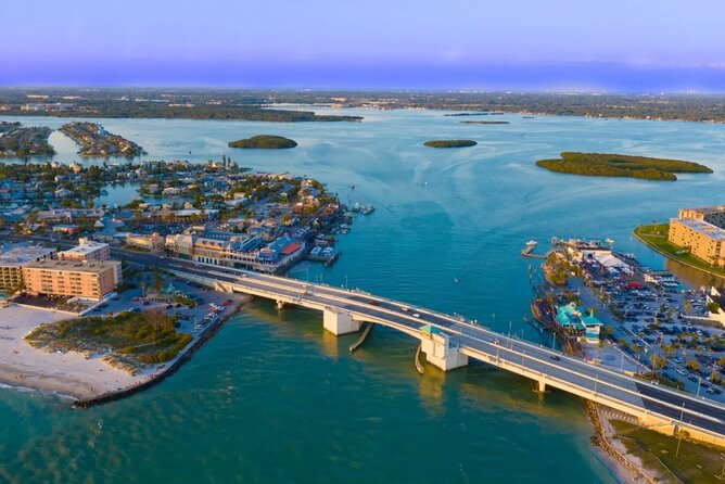 Private Bike Ride to John's Pass Village & Boardwalk - Starting Point and Bike Amenities in Treasure Island