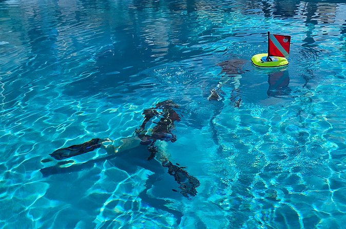Private BLU3 Nomad Scuba Demo Experience in Deerfield - The Personalized Approach and Expert Instruction