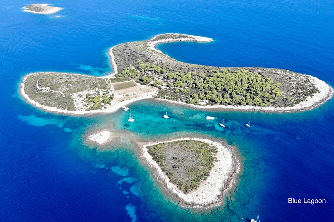 Private Blue cave, Mamma Mia and Hvar, 5 islands tour from Split - The Charm of Hvar Town