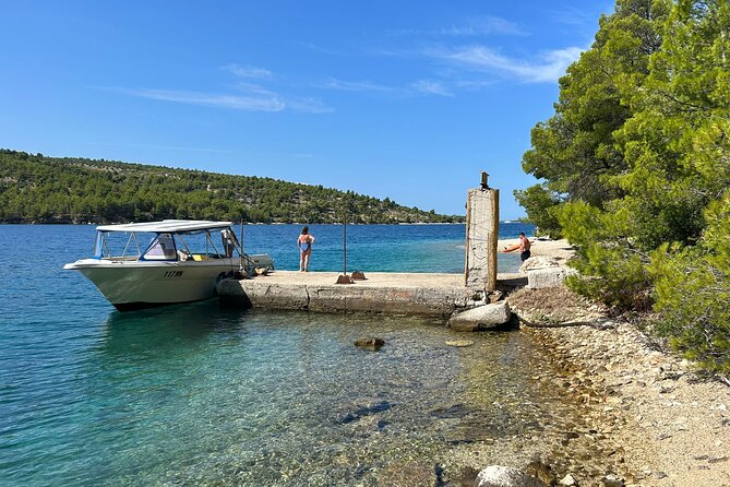 Private Blue Lagoon and Hidden Bays tour from Split & Brac for 12 - Practicalities and Group Size