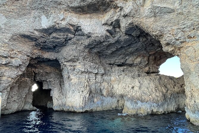 Private Boat Charter Blue Lagoon Crystal Lagoon and Comino - Flexibility and Personalization with a Private Tour