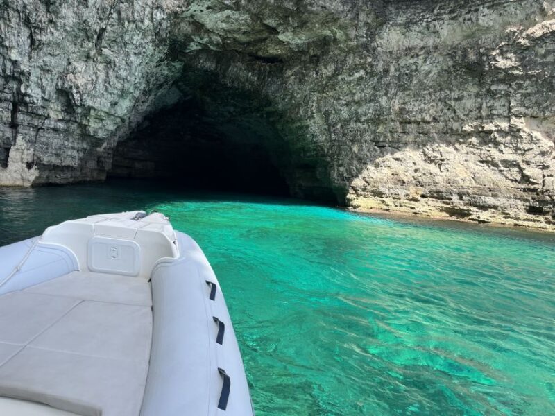 Private Boat Charter Comino, Blue Lagoon, Gozo - Onboard Comforts and Amenities