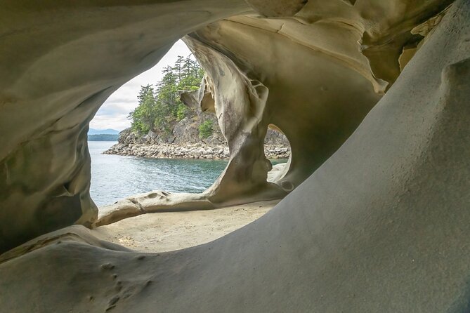 Private Boat Charter Explore Southern Gulf Islands Tour - The Guide: Knowledgeable and Personable