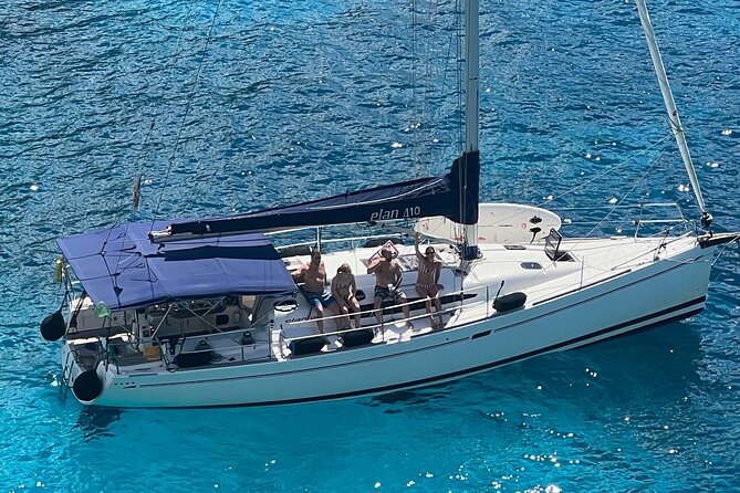 Private Boat Charter to Comino Blue Lagoon - The Food and Beverage Options